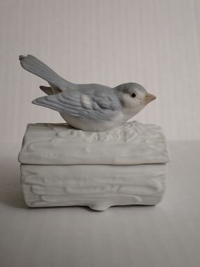 Crowning Touch Collection Porcelain Trinket Box With Blue Bird On Branch Vintage